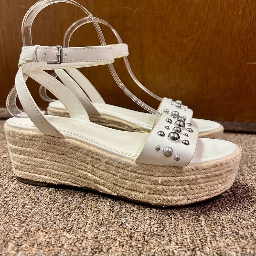Marc Fisher Studded Espadrille Wedges Joyce White womens size 7 Boho platform.